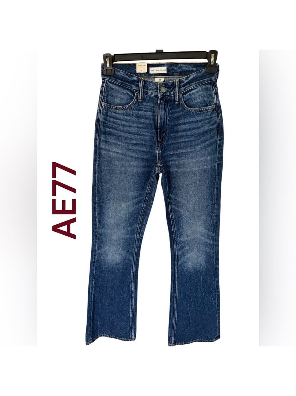 AE77-NWT “The crop flare” size 26. American Eagle premium denim! New with tags!!